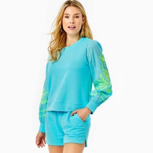Lilly Pulitzer Alla Terry Sweatshirt Top Eyelet Embroidered Oversized XS 266822 - Picture 5 of 15